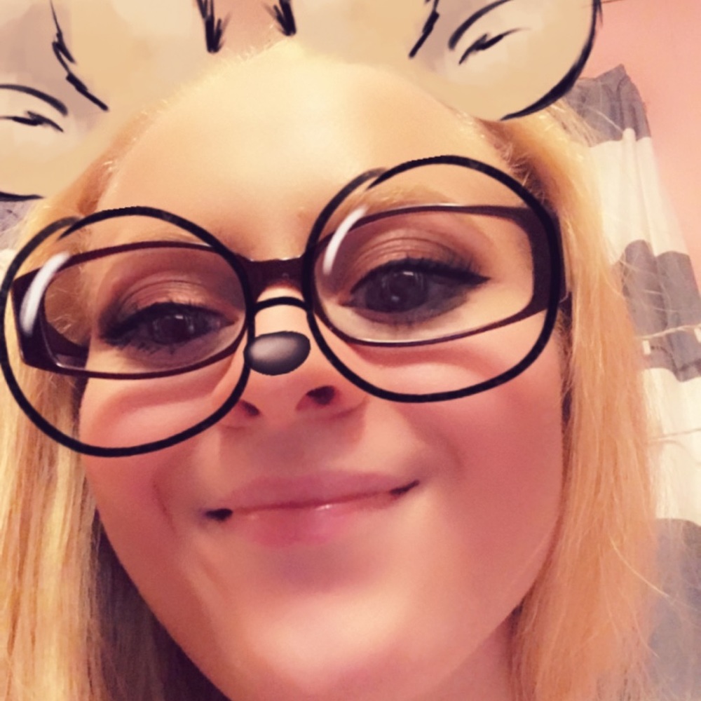 Meet your Posher, Atiana